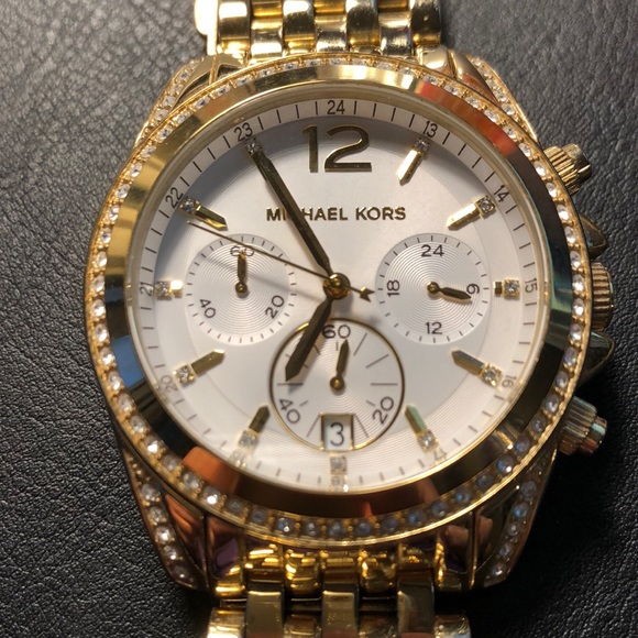 Michael Kors women’s watch - Picture 2 of 3